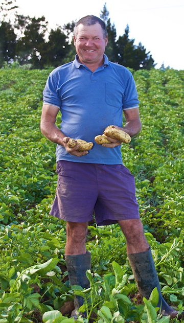 GUITO PAYET, PRODUCTEUR DE POMMES DE TERRE À LA PLAINE DES CAFRES